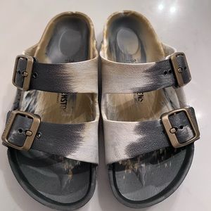 Girls Birkenstock Sandals